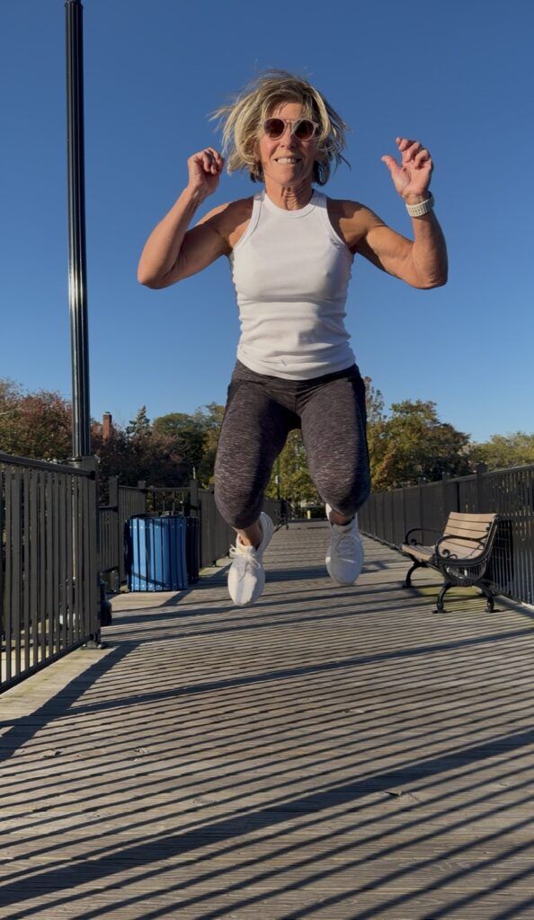 Polli jump on bridge