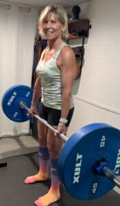 Polli-deadlift-in-compression-socks-599x1024-1