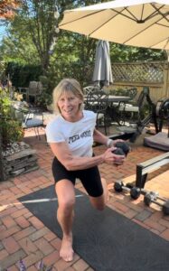 Polli-static-lunge-rotation-639x1024-1