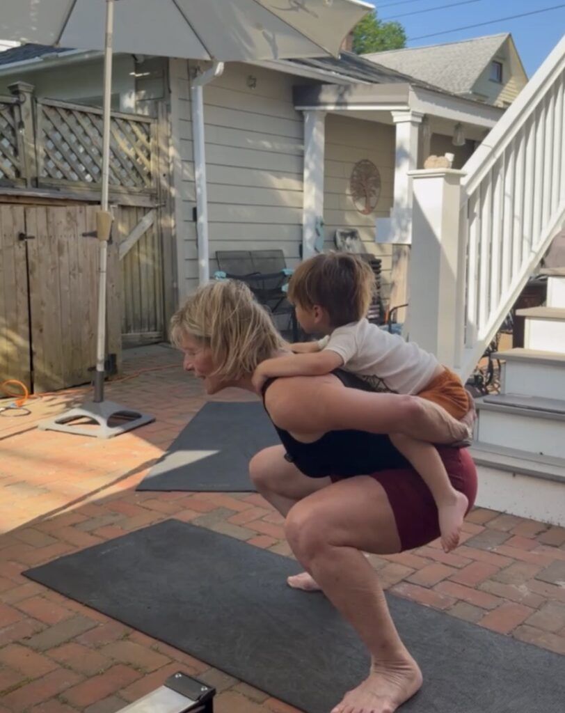 Polli squat with Logan